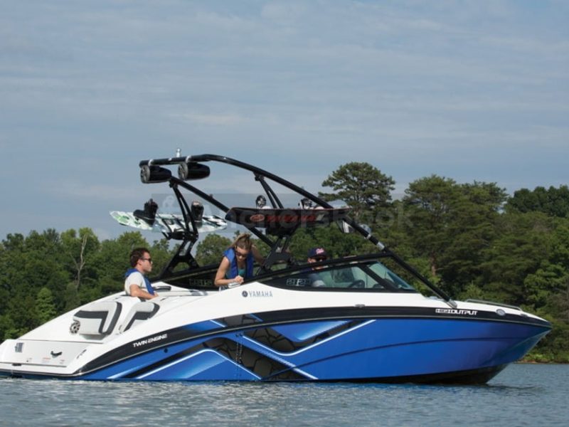 Full Day (or multiple Day) Boat and Trailer Rental - 2014 Yamaha Speedboat - North Bend, Oregon | AnchorsBook Photo Full Day (or multiple Day) Boat and Trailer Rental - 2014 Yamaha Speedboat - North Bend, Oregon