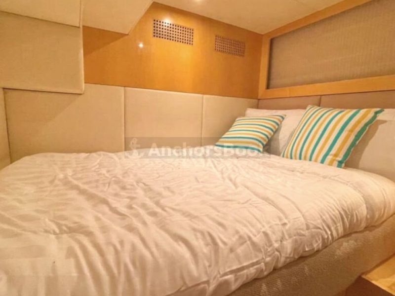 Dubai Yacht Rental – 44ft Private Yacht (10 guests Max) | AnchorsBook Photo Dubai Yacht Rental – 44ft Private Yacht (10 guests Max)