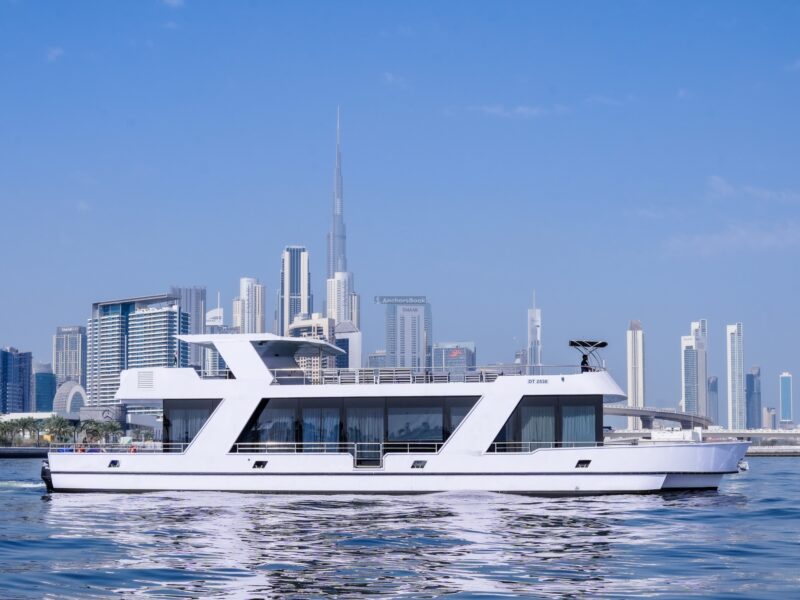 Bella Vita II Yacht Charter (Dubai – 130 Guests Max) | AnchorsBook Photo Bella Vita II Yacht Charter (Dubai – 130 Guests Max)