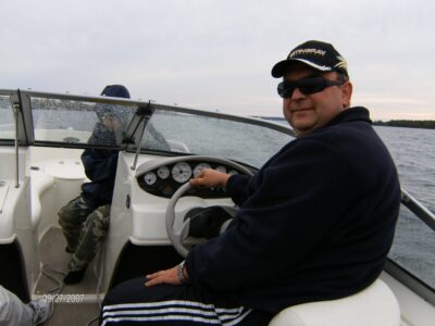 Island Princess - Mega Yacht Private Rental In Toronto | AnchorsBook Photo STINGRAY POWER BOAT RENTAL with Captain (3 Hour Minimum)
