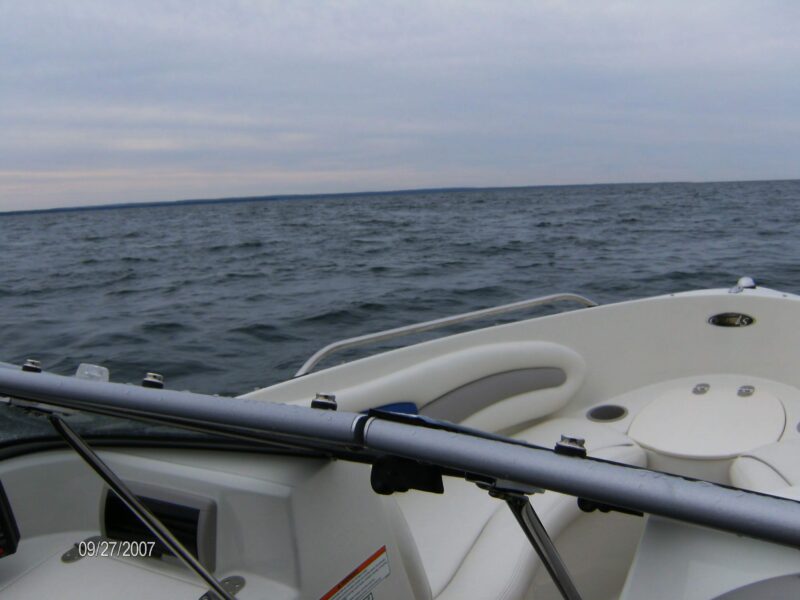 STINGRAY POWER BOAT RENTAL with Captain (3 Hour Minimum) | AnchorsBook Photo STINGRAY POWER BOAT RENTAL with Captain (3 Hour Minimum)