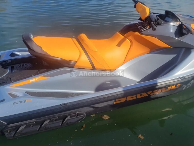 GTI SE JetSki Rentals - 2Hours minimum (12 total JetSkis Available) - Humber Bay Park West (Toronto) | AnchorsBook Photo GTI SE JetSki Rentals - 2Hours minimum (12 total JetSkis Available) - Humber Bay Park West (Toronto)