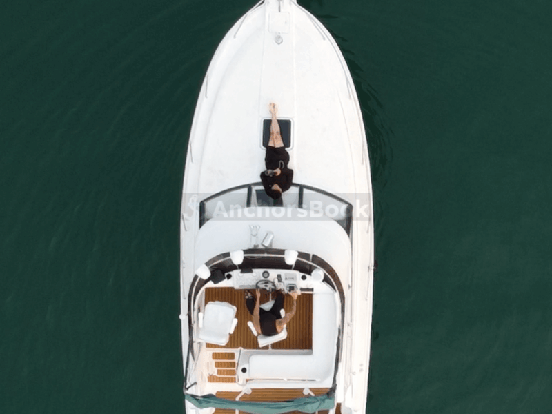 34ft Flybridge Luxury Yacht Charter 12 Guests - Woodbine pick-up with downtown tour - Minimum 3 hours | AnchorsBook Photo 34ft Flybridge Luxury Yacht Charter 12 Guests - Woodbine pick-up with downtown tour - Minimum 3 hours