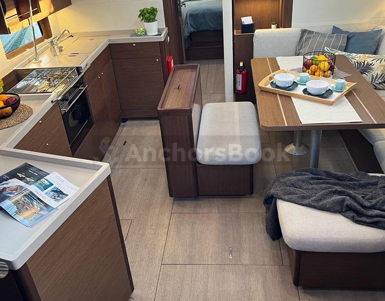Oceanis 46.1 Beneteau - Olma - Full Week Charter In Pula, Croatia | AnchorsBook Photo Oceanis 46.1 Beneteau - Olma - Full Week Charter In Pula, Croatia