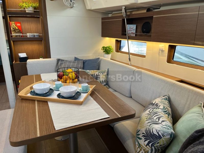 Oceanis 46.1 Beneteau - Olma - Full Week Charter In Pula, Croatia | AnchorsBook Photo Oceanis 46.1 Beneteau - Olma - Full Week Charter In Pula, Croatia