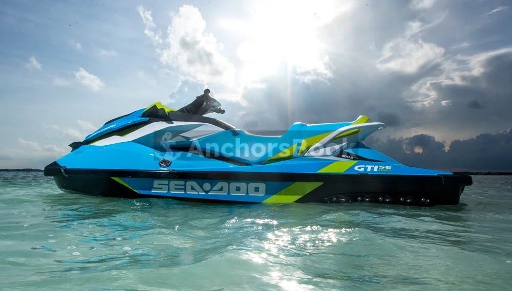 Toronto Boat Rental and Yacht Charter | AnchorsBook Photo Toronto Boat Rental and Yacht Charter | AnchorsBook.com