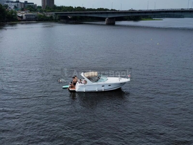 Boat for Charter on Ottawa River (10 Guests - 3 Hour minimum) | AnchorsBook Photo Boat for Charter on Ottawa River (10 Guests - 3 Hour minimum)