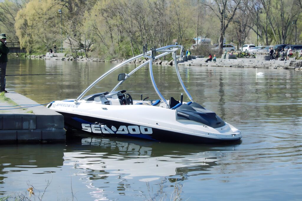 Toronto Jet Ski Rental | AnchorsBook Photo Toronto Jet Ski Rental | AnchorsBook.com