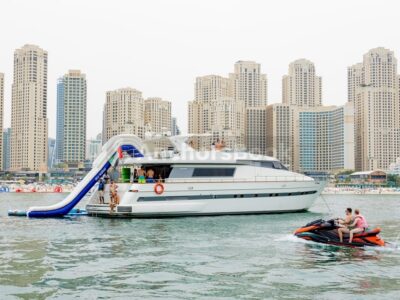 3-5 Hour Birthday Party 82ft Yacht With Cake, Decorations & Drinks Included – Dinner & Inflatables/Slides Optional – (Up to 50PAX)