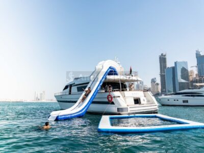 3-5 Hour Birthday Party 82ft Yacht With Cake, Decorations & Drinks Included – Dinner & Inflatables/Slides Optional – (Up to 50PAX)