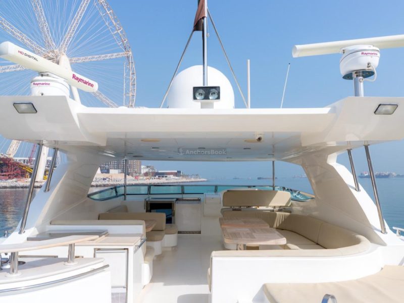 Majesty 101ft Yacht Rental With Jacuzzi (Dubai – 60 Guests Max) | AnchorsBook Photo Majesty 101ft Yacht Rental With Jacuzzi (Dubai – 60 Guests Max)