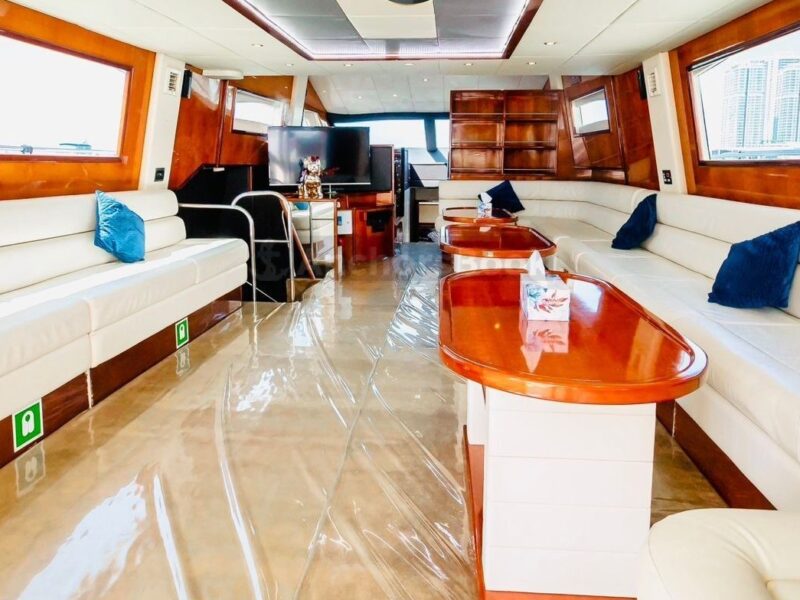Mayas 75ft Yacht Rental (Dubai – 30 Guests Max) | AnchorsBook Photo Mayas 75ft Yacht Rental (Dubai – 30 Guests Max)