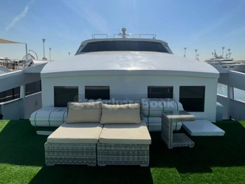 Bella Vita 1 Yacht Charter (Dubai – 130 Guests Max) | AnchorsBook Photo Bella Vita 1 Yacht Charter (Dubai – 130 Guests Max)