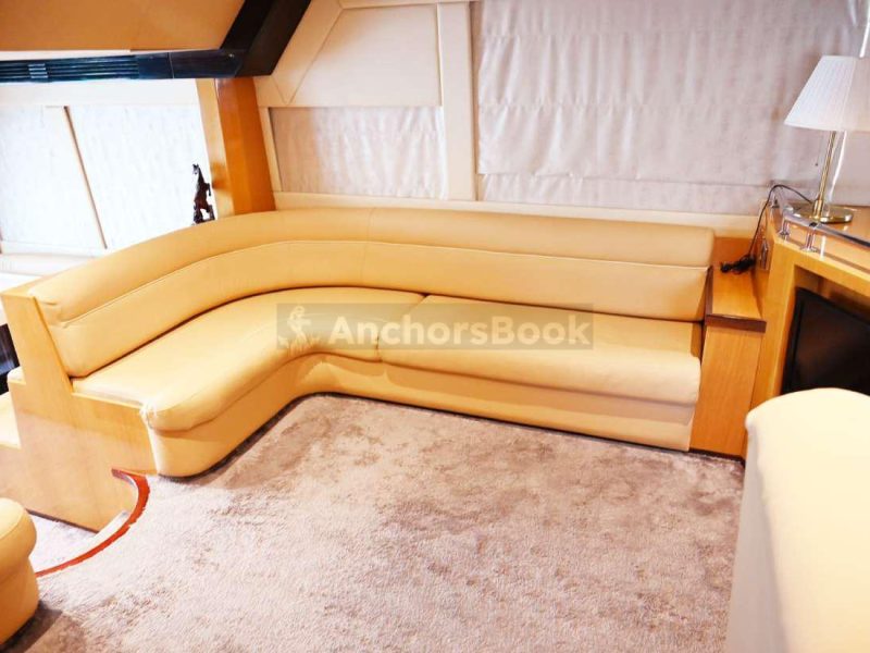 Majesty 59ft Yacht Rental (Dubai – 25 Guests Max) | AnchorsBook Photo Majesty 59ft Yacht Rental (Dubai – 25 Guests Max)