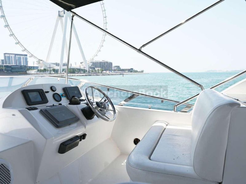 Majesty 59ft Yacht Rental (Dubai – 25 Guests Max) | AnchorsBook Photo Majesty 59ft Yacht Rental (Dubai – 25 Guests Max)