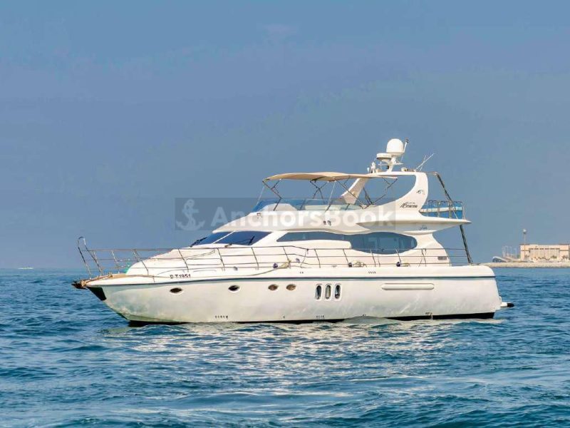 Mayas 75ft Yacht Rental (Dubai – 30 Guests Max) | AnchorsBook Photo Mayas 75ft Yacht Rental (Dubai – 30 Guests Max)