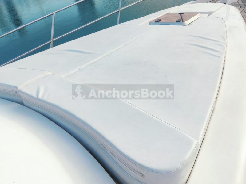 VIP Yacht IN ABU DHABI – Max 10 Guests | AnchorsBook Photo VIP Yacht IN ABU DHABI – Max 10 Guests