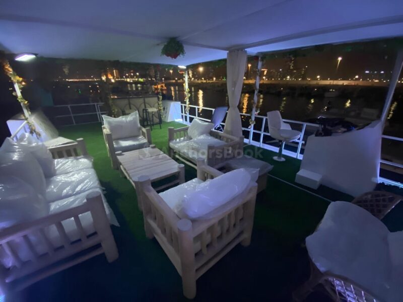 Party Yacht IN ABU DHABI – Max 20 Guests | AnchorsBook Photo Party Yacht IN ABU DHABI – Max 20 Guests