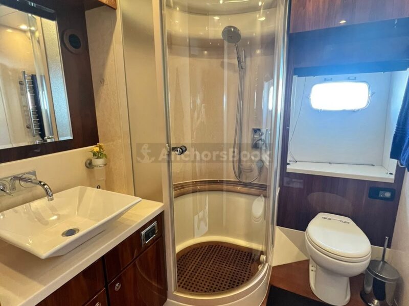 Private Yacht Rental – Fairline 80ft (Dubai – 30 VIP guests Max) | AnchorsBook Photo Private Yacht Rental – Fairline 80ft (Dubai – 30 VIP guests Max)
