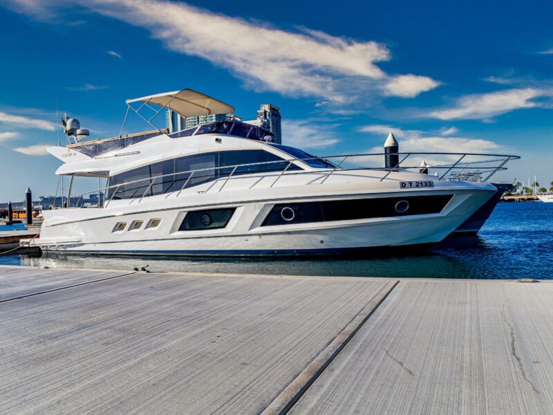 Private Yacht Rental - Majesty 48ft Yacht - 12 Guest (Dubai) | AnchorsBook Photo Private Yacht Rental - Majesty 48ft Yacht - 12 Guest (Dubai)