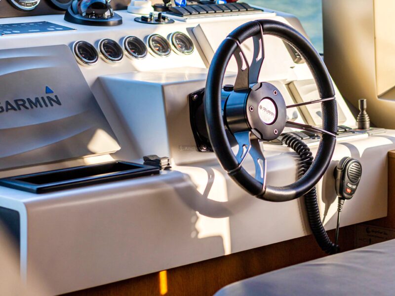 Private Yacht Rental - Majesty 48ft Yacht - 12 Guest (Dubai) | AnchorsBook Photo Private Yacht Rental - Majesty 48ft Yacht - 12 Guest (Dubai)