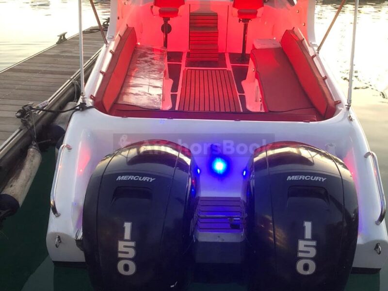 Speedboat IN ABU DHABI – Max 8 Guests | AnchorsBook Photo Speedboat IN ABU DHABI – Max 8 Guests