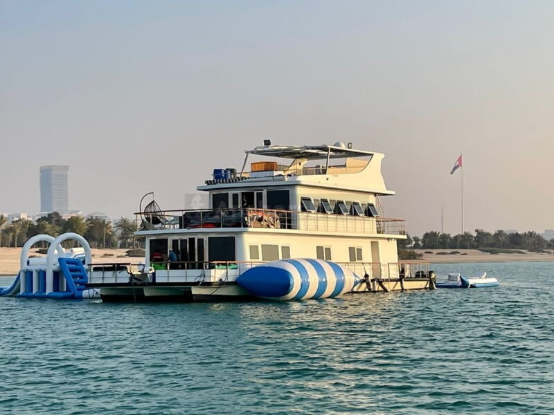 Party Event Yacht Charter IN ABU DHABI – Max 40 Guests | AnchorsBook Photo Party Event Yacht Charter IN ABU DHABI – Max 40 Guests