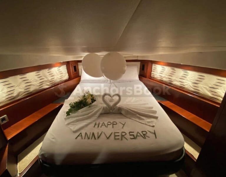 Event Yacht IN ABU DHABI – Max 10 Guests | AnchorsBook Photo Event Yacht IN ABU DHABI – Max 10 Guests