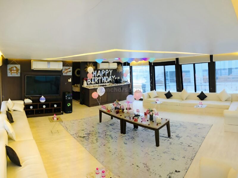 Royal Event Yacht IN ABU DHABI - Max 40 Guests | AnchorsBook Photo Royal Event Yacht IN ABU DHABI - Max 40 Guests