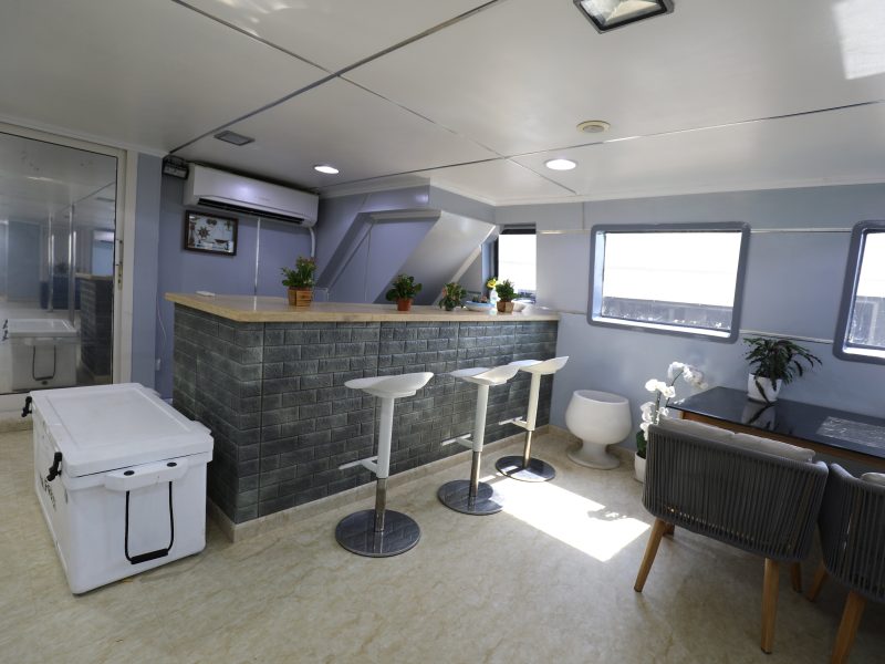 Private Event Mega Yacht Charter - In Abu Dhabi - 120 Guests Max | AnchorsBook Photo Private Event Mega Yacht Charter - In Abu Dhabi - 120 Guests Max