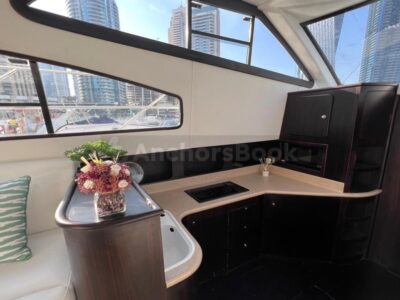 Private Boat Rental – Majesty 48ft Yacht (Dubai – 15 guests Max)