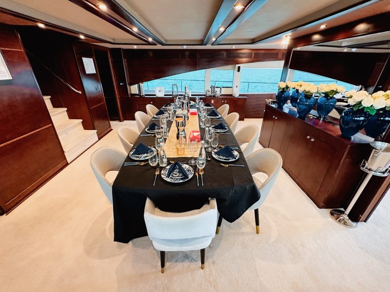 Dubai 140 ft Mega Yacht Trideck - 100PAX | AnchorsBook Photo Dubai 140 ft Mega Yacht Trideck - 100PAX