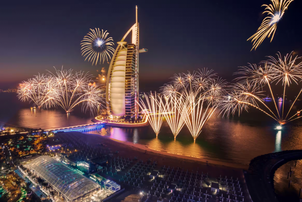 Dubai New Years Eve Yacht Rentals | AnchorsBook Photo Dubai New Years Eve Yacht Rentals | AnchorsBook.com