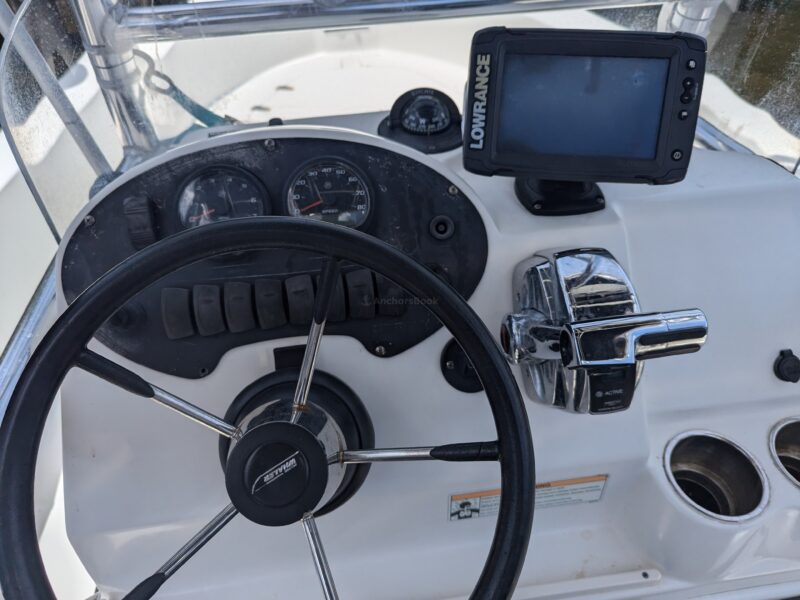 Boston Whaler Dauntless 180 | AnchorsBook Photo Boston Whaler Dauntless 180