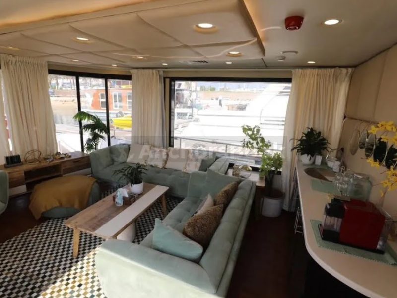 Sunshine Houseboat – 20 Pax | Intimate Luxury with Water Toys - Abu Dhabi | AnchorsBook Photo Sunshine Houseboat – 20 Pax | Intimate Luxury with Water Toys - Abu Dhabi