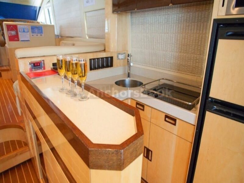 Private Boat Rental – Majesty 56ft Yacht in Dubai – 25PAX | AnchorsBook Photo Private Boat Rental – Majesty 56ft Yacht in Dubai – 25PAX