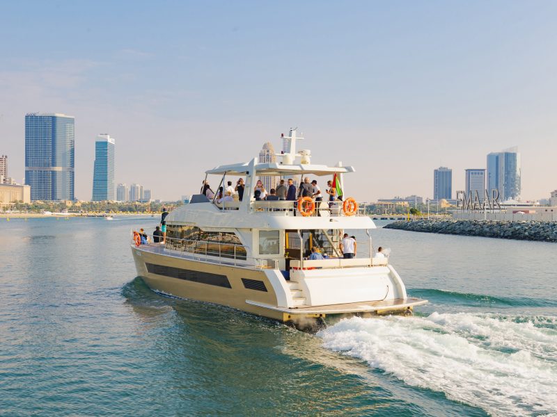 DUBAI MARINA YATCH TOUR - 1HR | AnchorsBook Photo DUBAI MARINA YATCH TOUR - 1HR