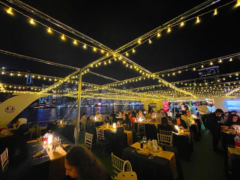 Luxury Dubai Marina Evening Dinner Cruise - with Live Music - 90 Minutes | AnchorsBook Photo Luxury Dubai Marina Evening Dinner Cruise - with Live Music - 90 Minutes