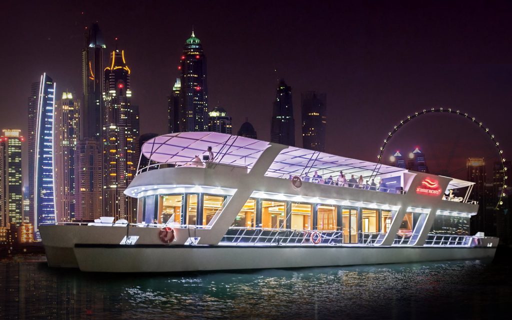 Dinner On A Yacht In Dubai | AnchorsBook.com