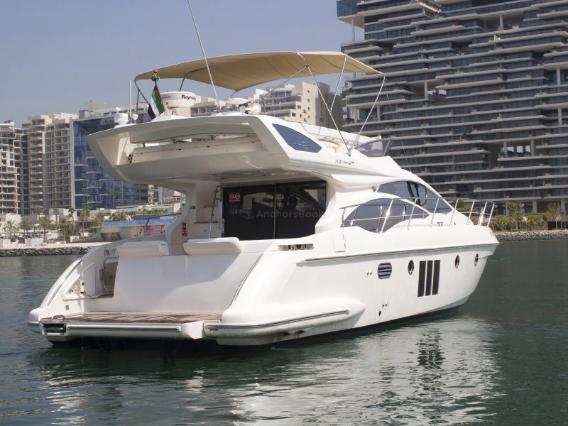 48 ft Italian Luxury Yacht - 10PAX | AnchorsBook Photo 48 ft Italian Luxury Yacht - 10PAX