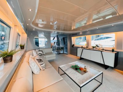 Dubai 84 ft Stunning VIP Luxury Yacht - 40PAX