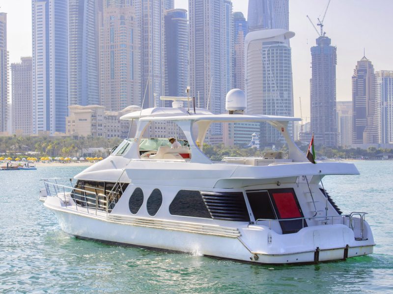 Dubai 62 ft Fine Dining Luxury Yacht - 25PAX | AnchorsBook Photo Dubai 62 ft Fine Dining Luxury Yacht - 25PAX