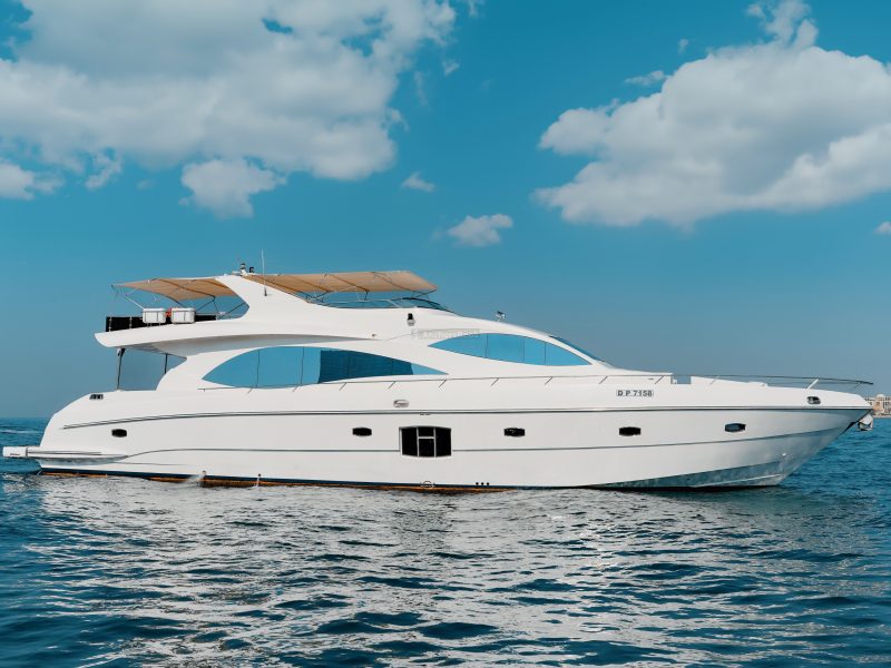 Luxury 88 ft Majesty Yacht - 45PAX | AnchorsBook Photo Luxury 88 ft Majesty Yacht - 45PAX