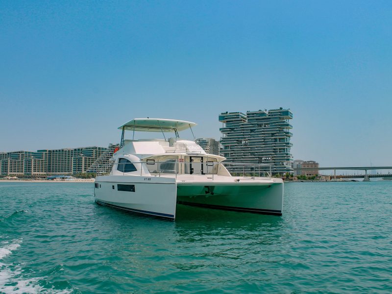 65 ft Luxury Catamaran Yacht - 25PAX | AnchorsBook Photo 65 ft Luxury Catamaran Yacht - 25PAX