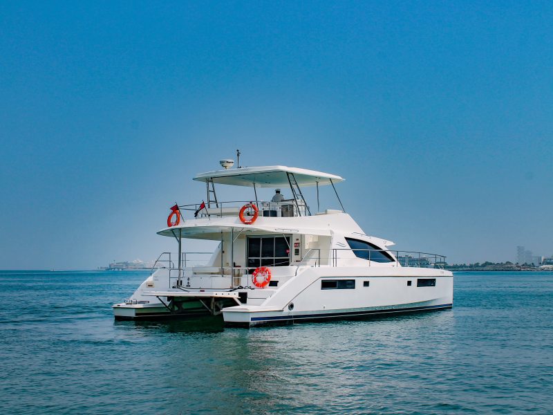 65 ft Luxury Catamaran Yacht - 25PAX | AnchorsBook Photo 65 ft Luxury Catamaran Yacht - 25PAX