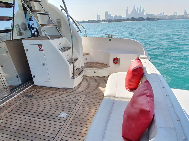 Dubai 52 ft Mid Sized Luxury Yacht - 15PAX | AnchorsBook Photo Dubai 52 ft Mid Sized Luxury Yacht - 15PAX