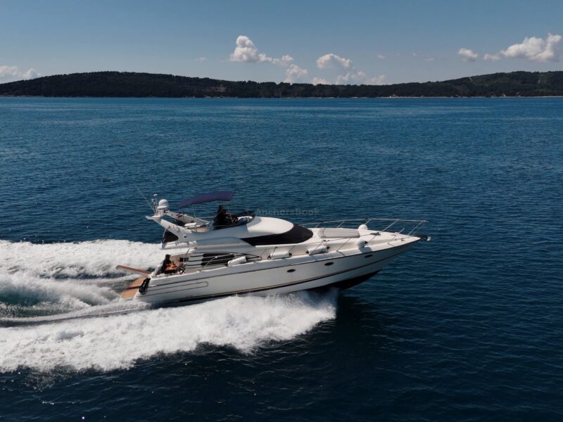 Sunseeker Manhattan 48ft Flybridge Luxury Yacht (Full Day Charter With Crew) | AnchorsBook Photo Sunseeker Manhattan 48ft Flybridge Luxury Yacht (Full Day Charter With Crew)