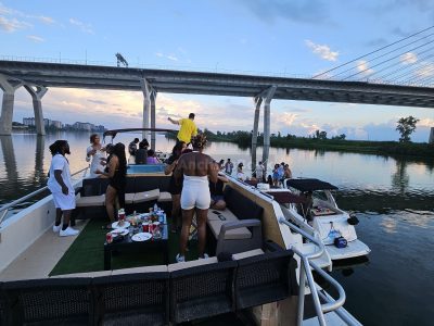 Party Houseboat Cruise In Montreal, Quebec | Max 25 Guests | AnchorsBook Photo Party Houseboat Cruise In Montreal, Quebec | Max 25 Guests