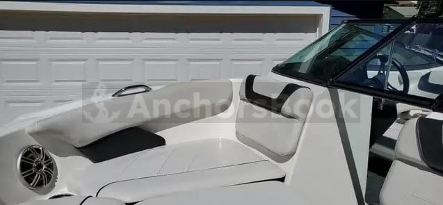 Boat & Trailer Rental - 2014 Yamaha Speedboat - North Bend, Oregon | AnchorsBook Photo Boat & Trailer Rental - 2014 Yamaha Speedboat - North Bend, Oregon