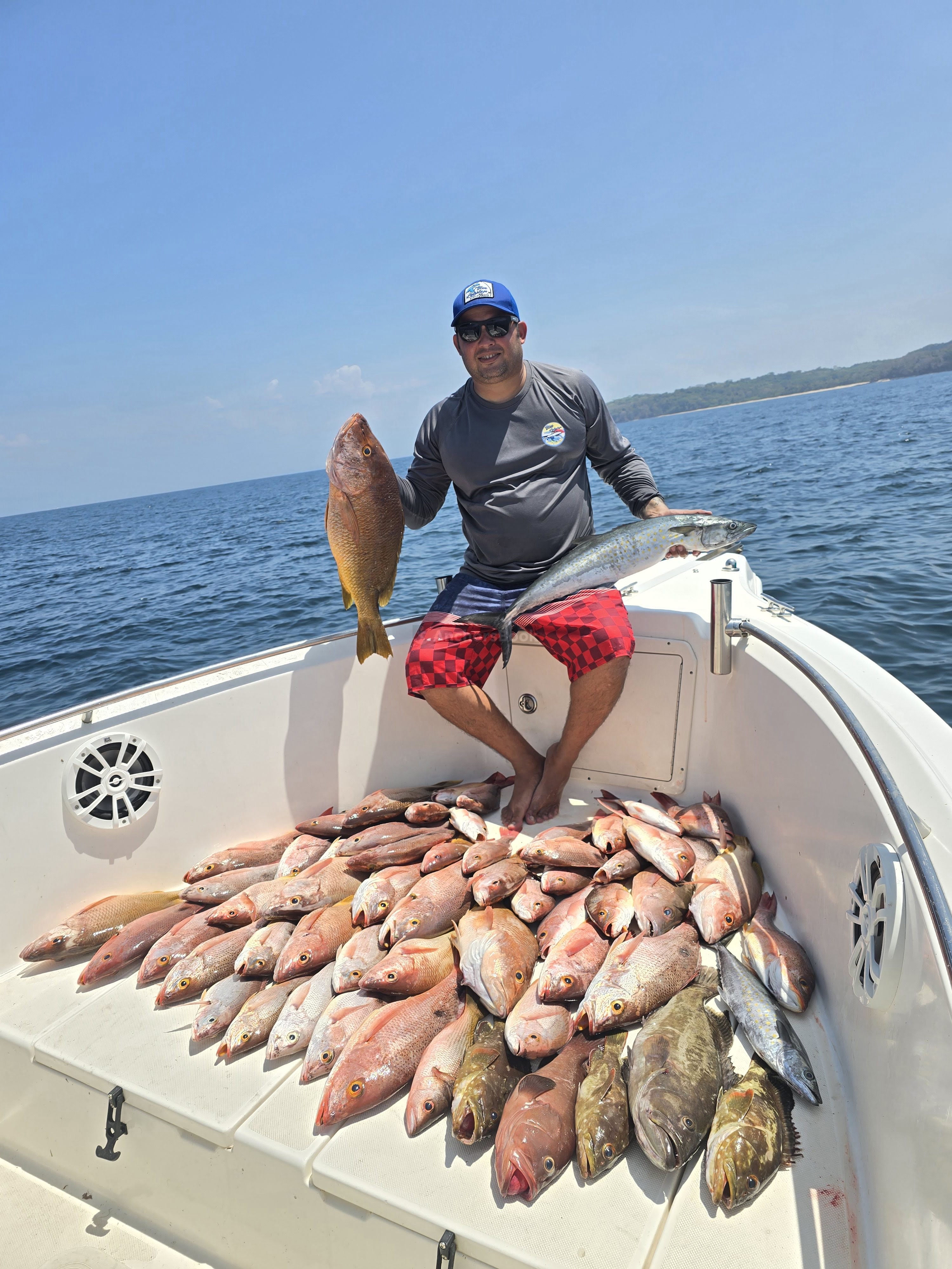 Fishing Trips Dubai | AnchorsBook Photo Fishing Trips Dubai | AnchorsBook.com